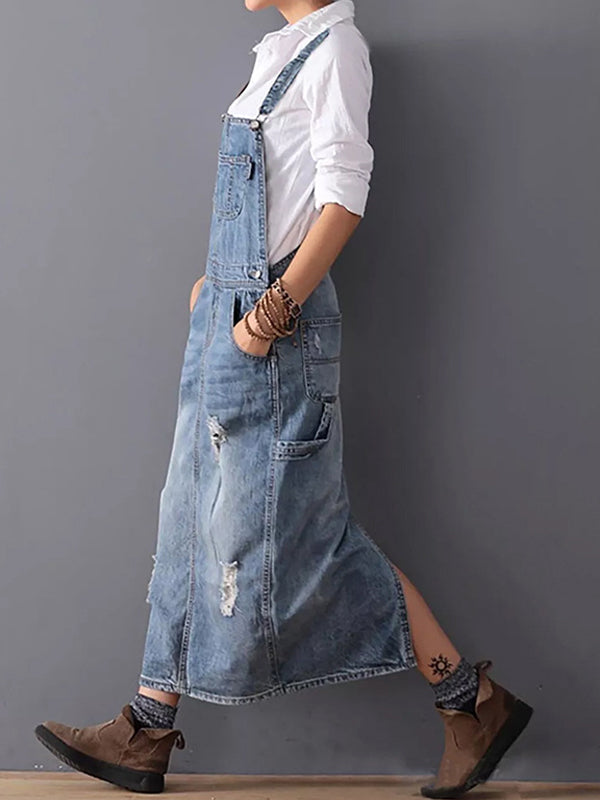 Frayla™ – Abgenutztes Jeanskleid mit Schlitz hinten