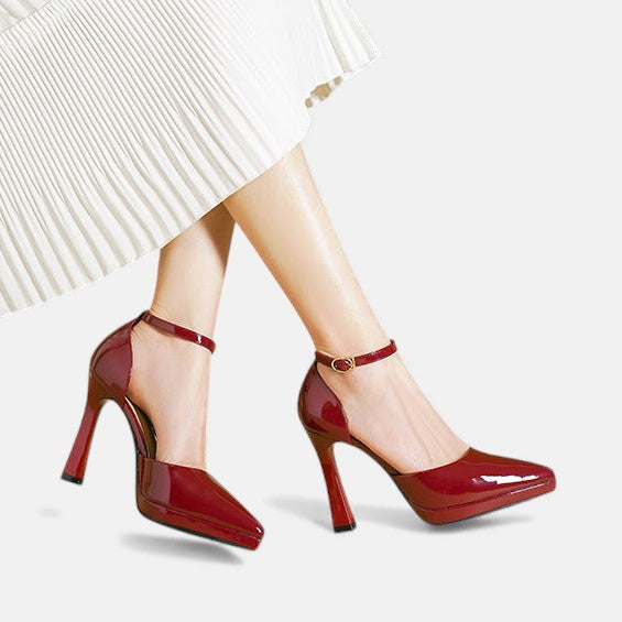 Rosa Leder-High Heels