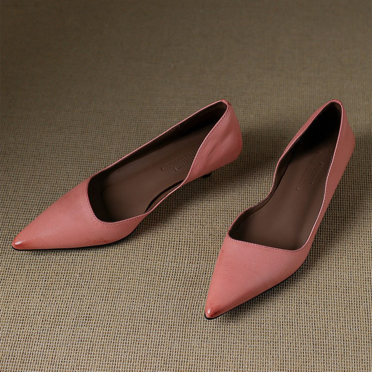 Orlisse Leder Kitten Heel Pumps