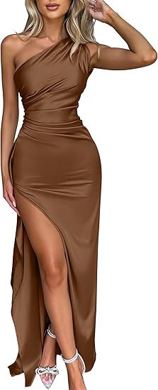 Satène — Ein-Schulter Satin Hochgeschlitztes Maxikleid