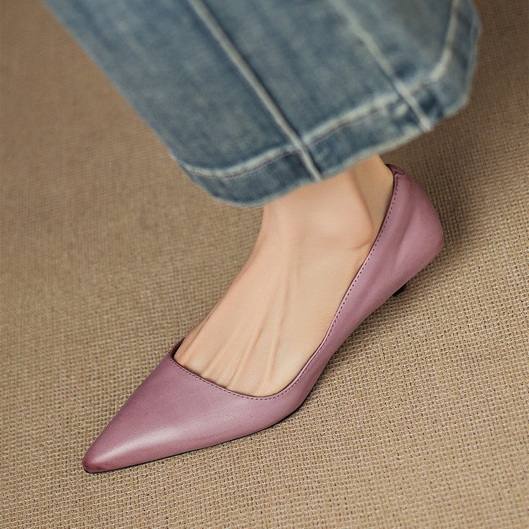 Orlisse Leder Kitten Heel Pumps
