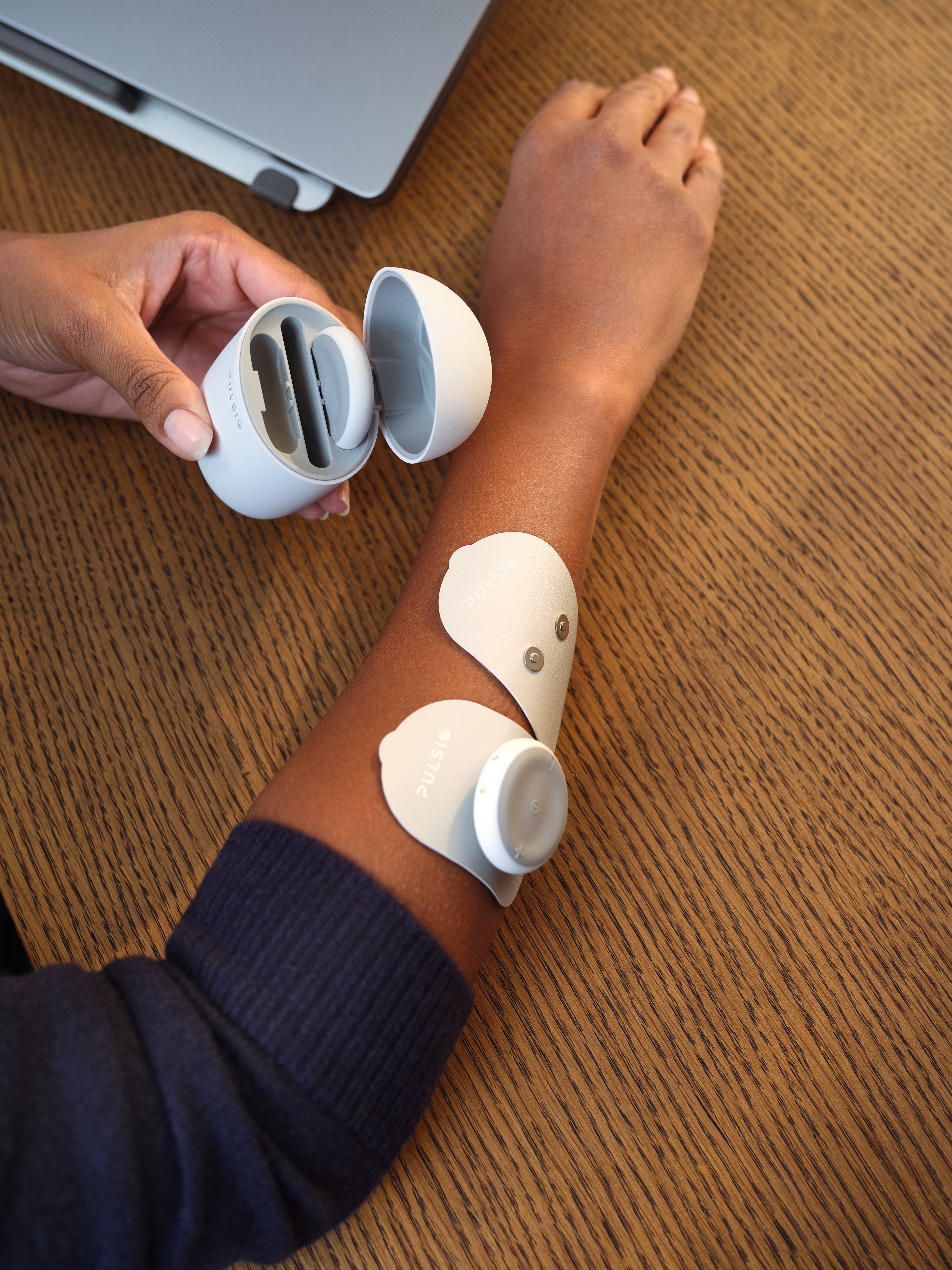 Esavie TENS massage Pod